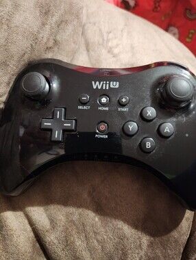 Nintendo Wii U Pro Controller OEM Works Great